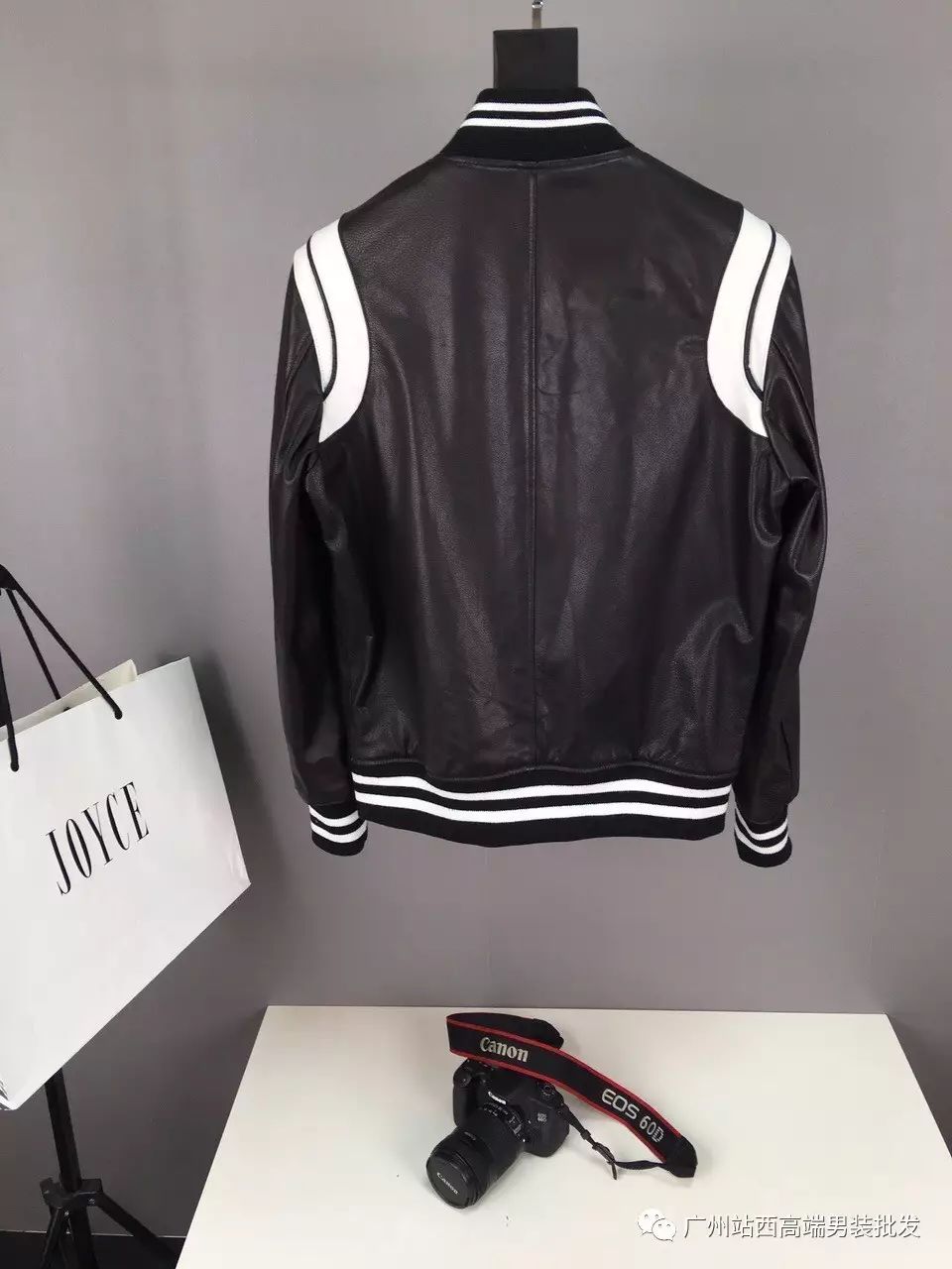 saint laurent slp圣罗兰:2017ss秋冬最新走秀款,小牛皮棒球服款皮衣