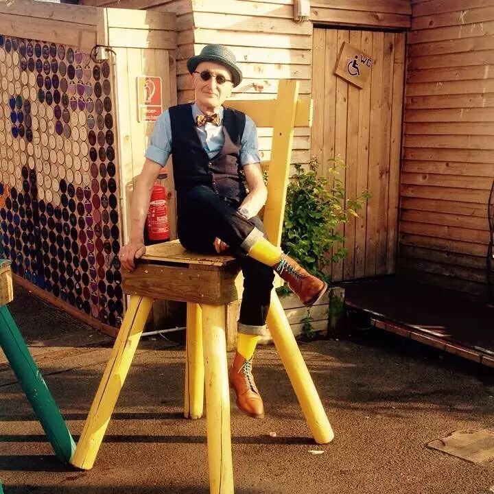 热帖：105岁老爷爷的朋友圈 这特么才叫生活···