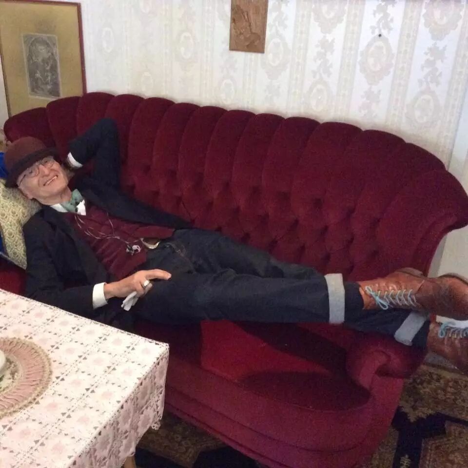 热帖：105岁老爷爷的朋友圈 这特么才叫生活···