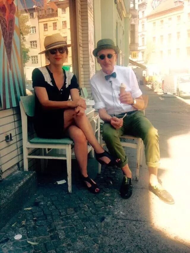 热帖：105岁老爷爷的朋友圈 这特么才叫生活···