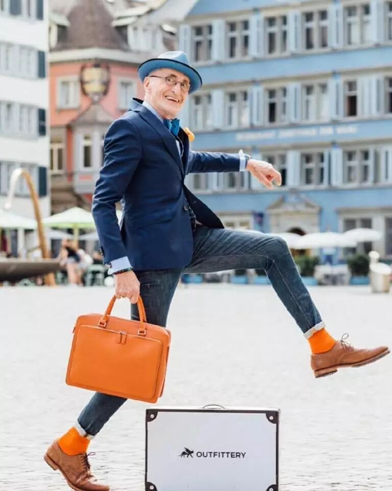 热帖：105岁老爷爷的朋友圈 这特么才叫生活···