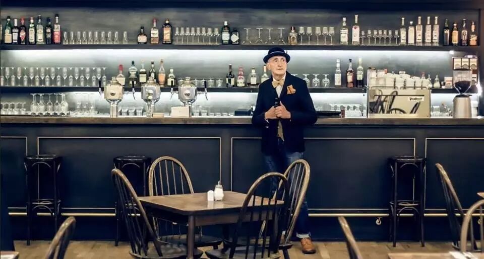 热帖：105岁老爷爷的朋友圈 这特么才叫生活···