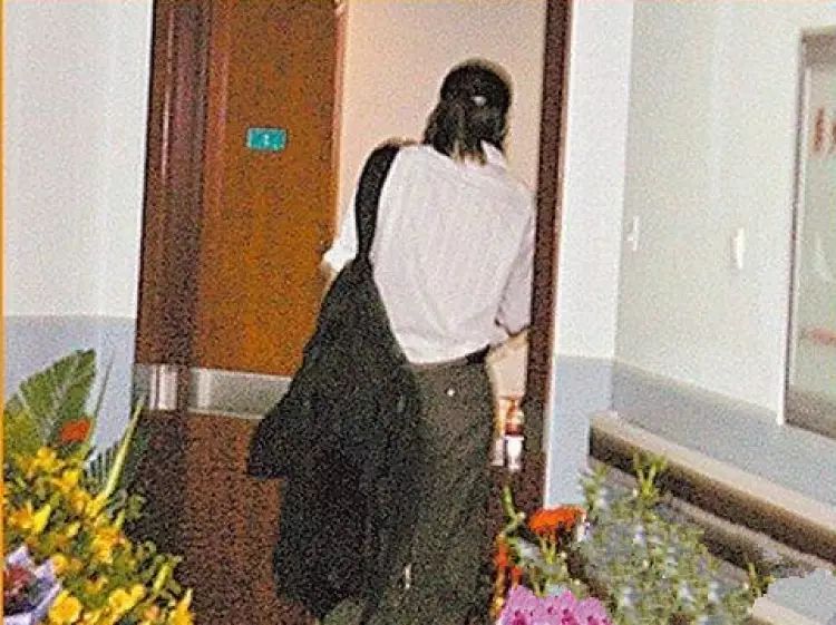 我们都以为他们终于可以正大光明