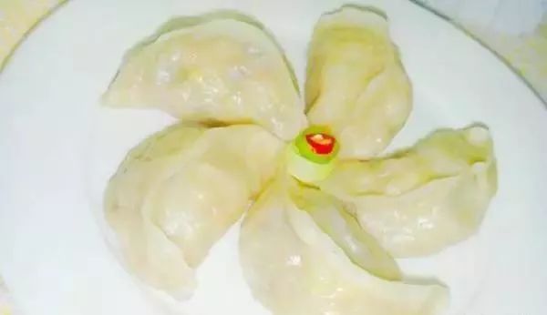 五彩北瓜蒸饺