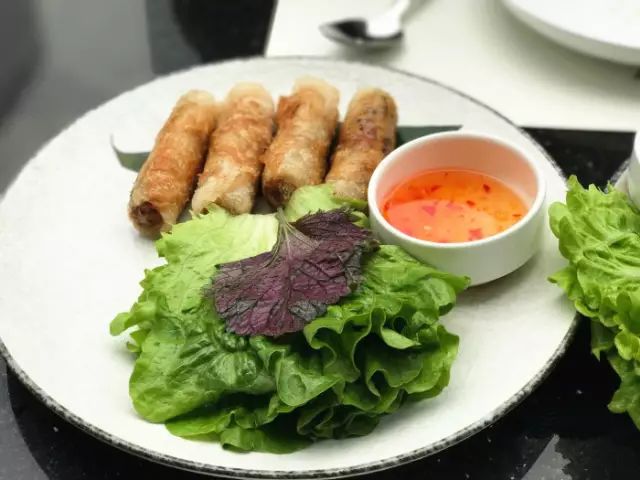 越南春卷 他们家除了越南料理,还有很多东南亚美食.