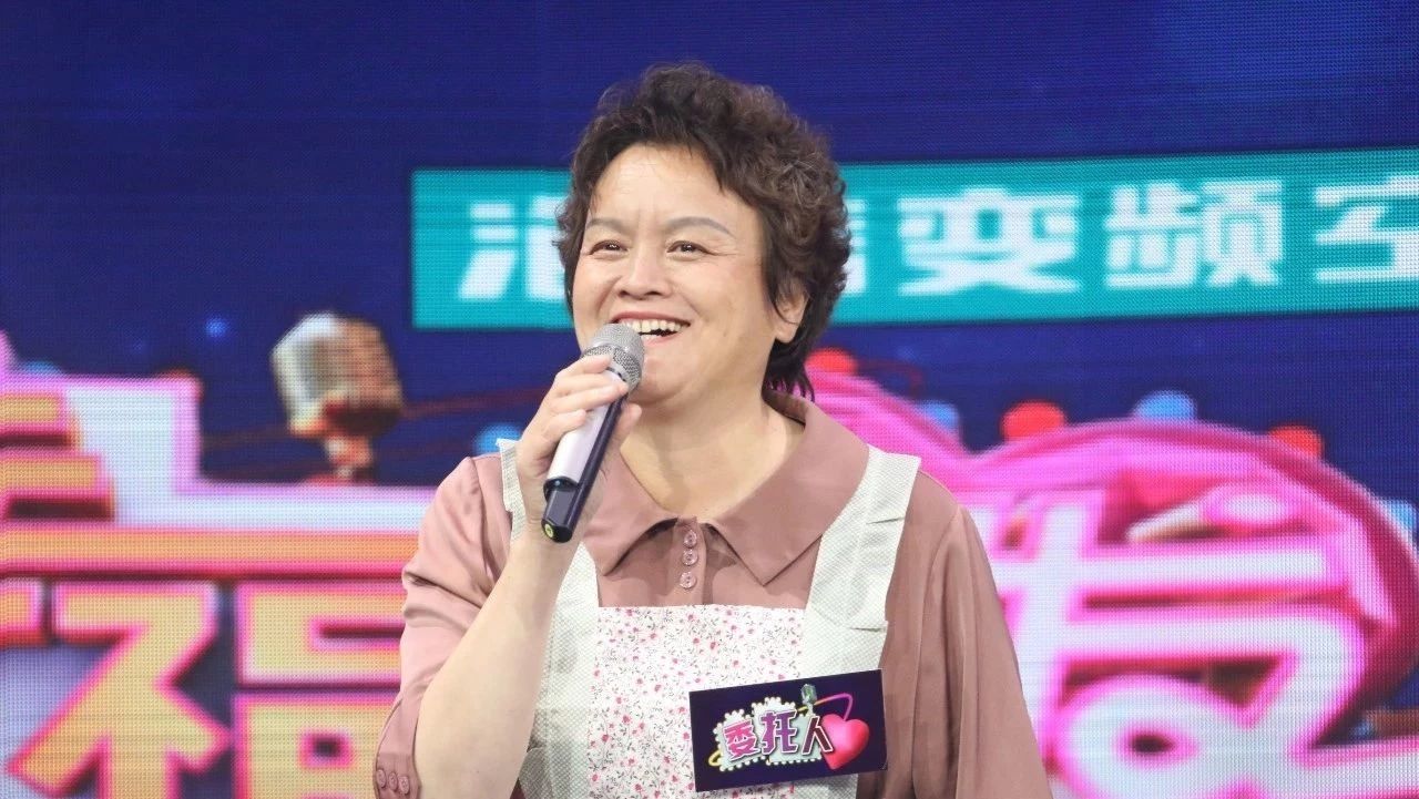 中国版“苏珊大妈”勇敢追梦,歌声唱进人民大会堂