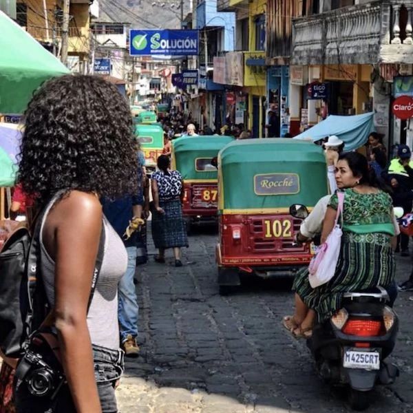 这个喜欢独身旅行的女孩,总结了一波女生独自旅行的建议,实用!