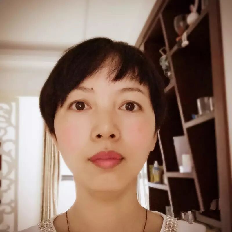 【谖草专栏】春霞读君姐（五）：木兰，女汉子女神之间的女郎！
