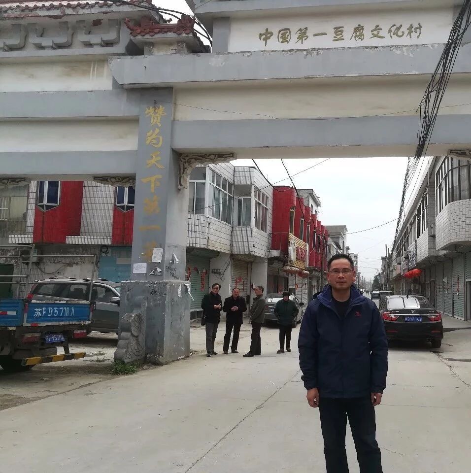 【湿地淮语】 忠实于生活，忠诚于生命的写作—— 读王君老师《一路修行教作文》