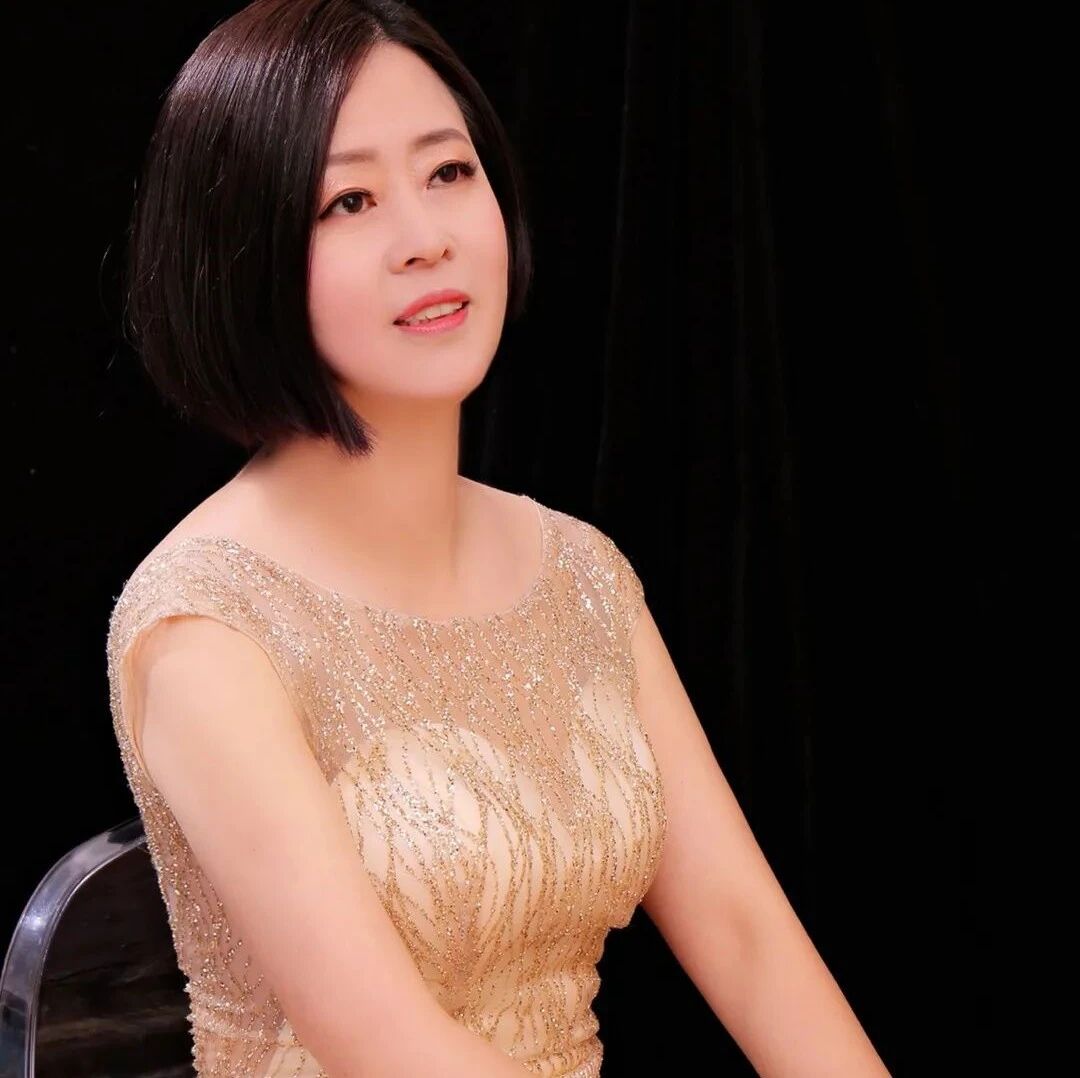 【青春语文·张娟专栏】爱情的最好模样
——《<诗经>·关雎·蒹葭·子衿》课堂实录