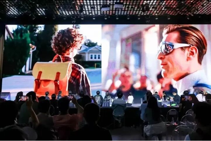 悠船Midjourney中国实验室支持的AIGC民间创作者在瓦卡奖AI竞技日现场所生成的作品