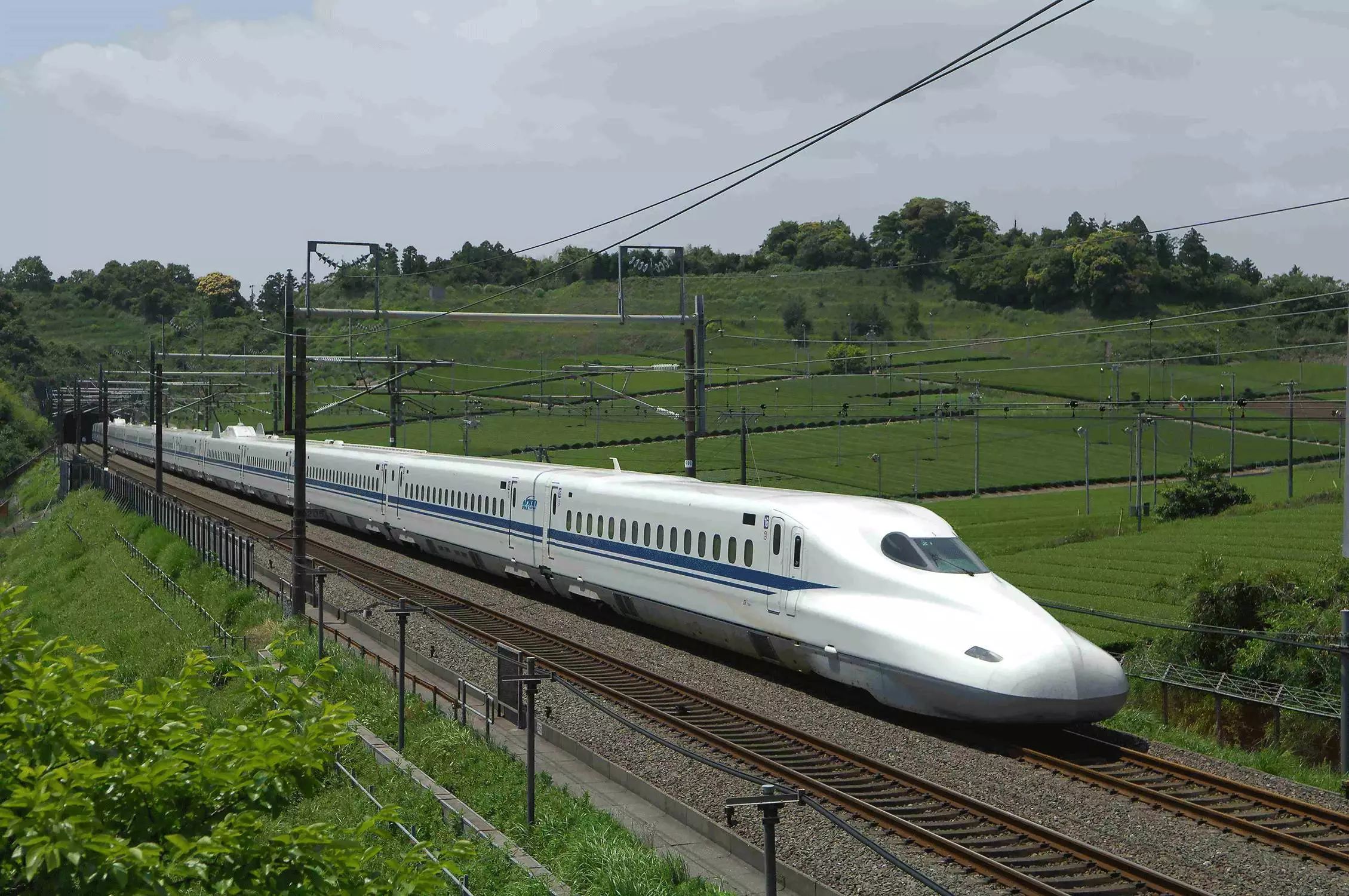 这一年,全世界只有两条高速铁路, 其中一条就是日本「光」号新干线,另