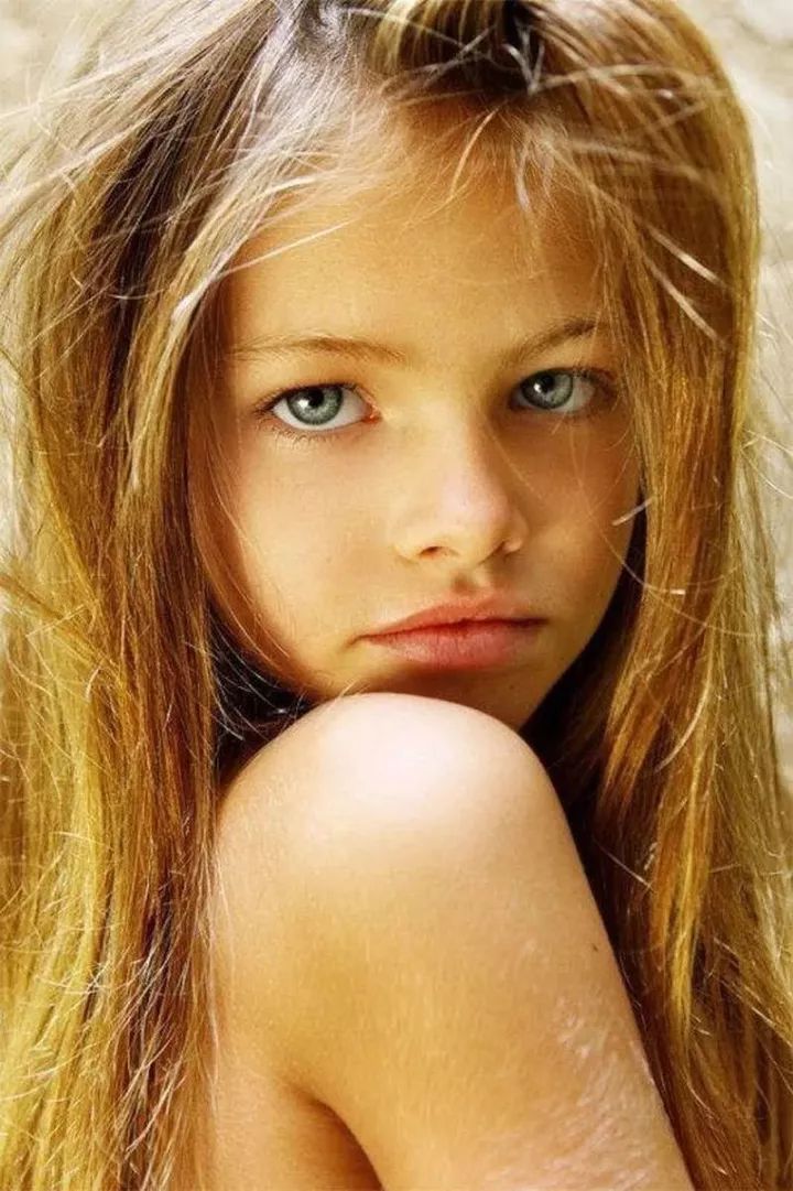 6歲被封全球最美女孩，10歲被全網霸凌，這個00後法國模特憑什麼又成全球最美？ 時尚 第10張