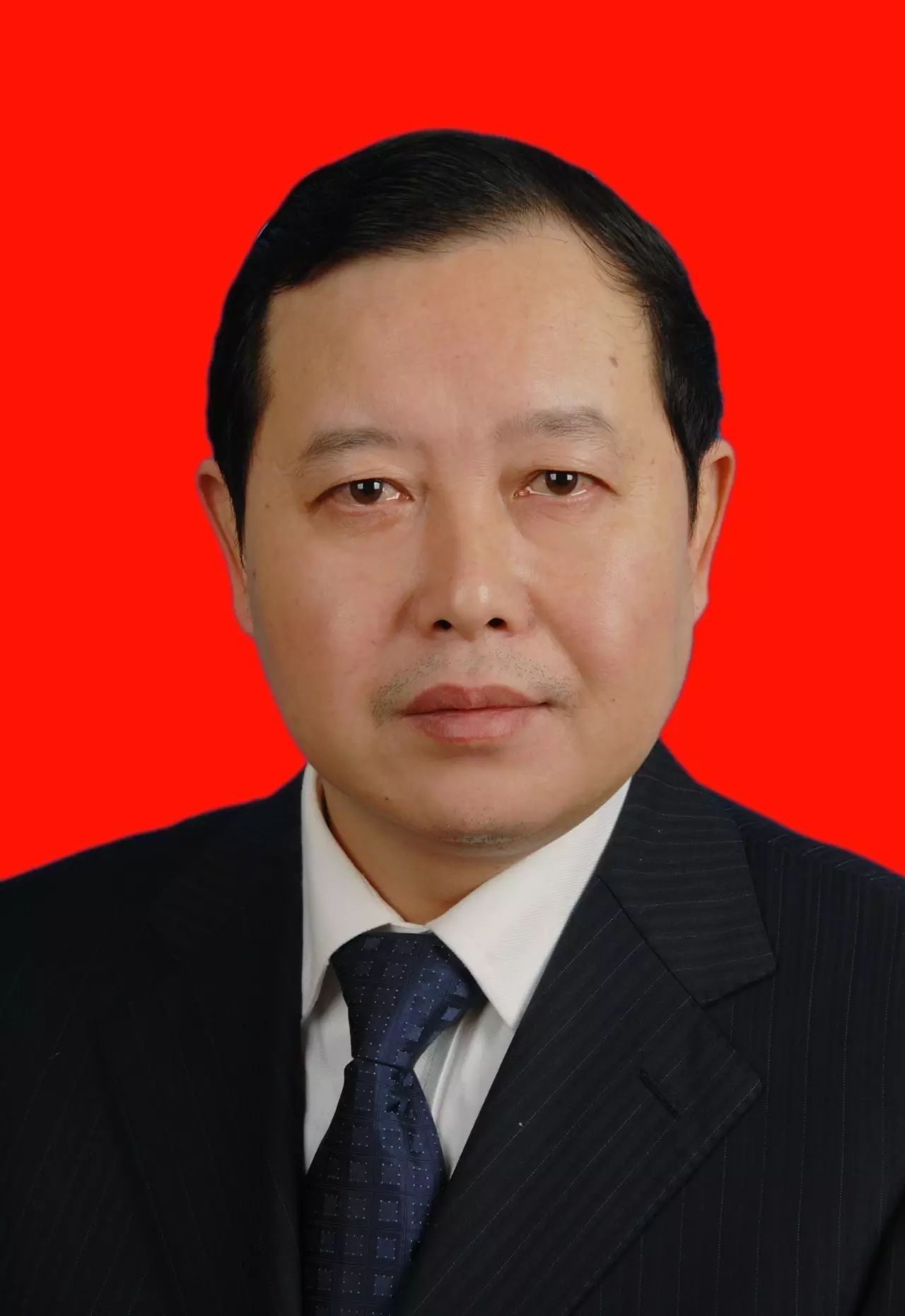 南充新一届市委领导班子成员集体亮相(附简历)