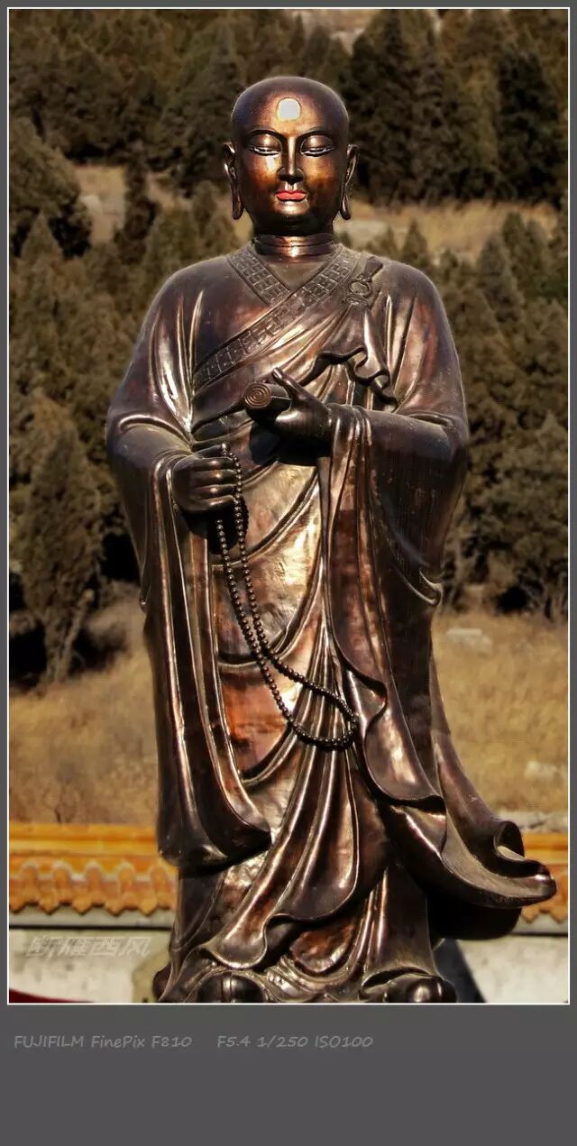 形如宝塔，诗歌中的”建筑美”代表