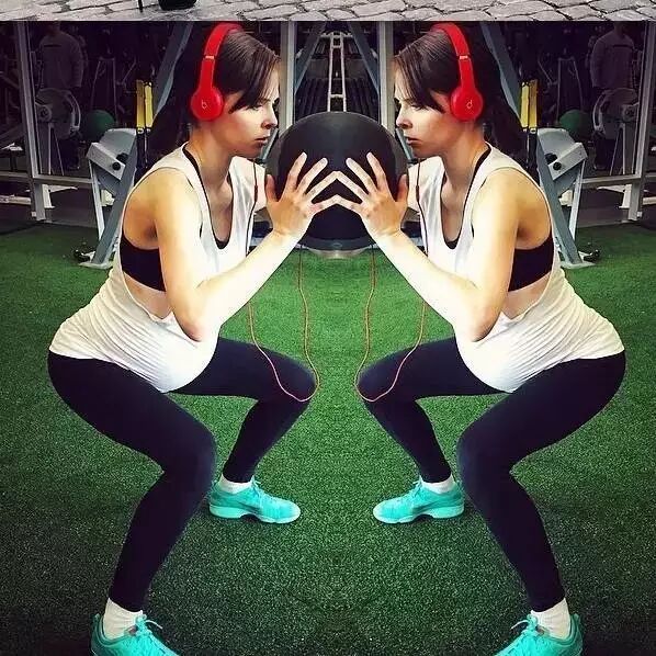 昆凌二胎孕照曝光身材依旧好到爆,为什么她们怀孕也能美上天?-怀孕期