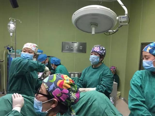 【案例分享】我院腹腔镜微创手术,成功剔除约为8公分子宫肌瘤