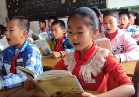 市區(qū)中小學(xué)新建改擴(kuò)建30所