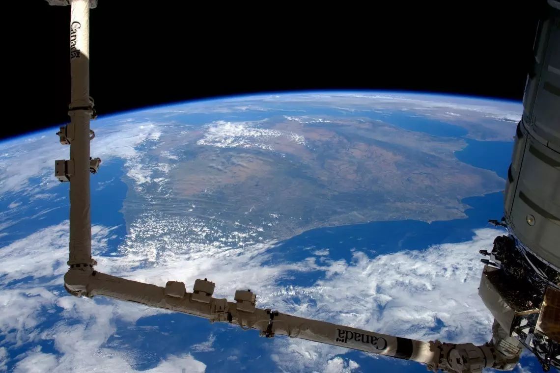 在太空站上拍摄地球