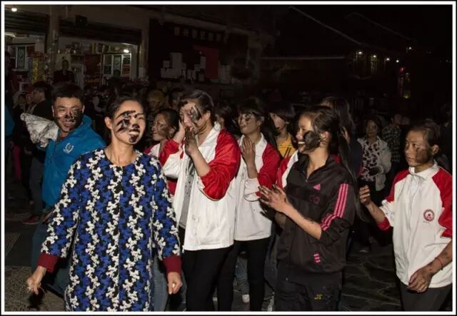 崔胜贤我们结婚了视频_肇兴谷雨节视频2016_樊玲娇喘视频