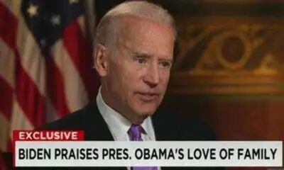 奥巴马给拜登发勋章 白宫