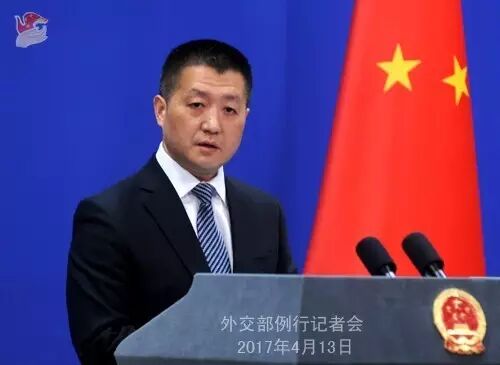 杜特尔特收回到南沙插旗表态 南海政策为何反复？