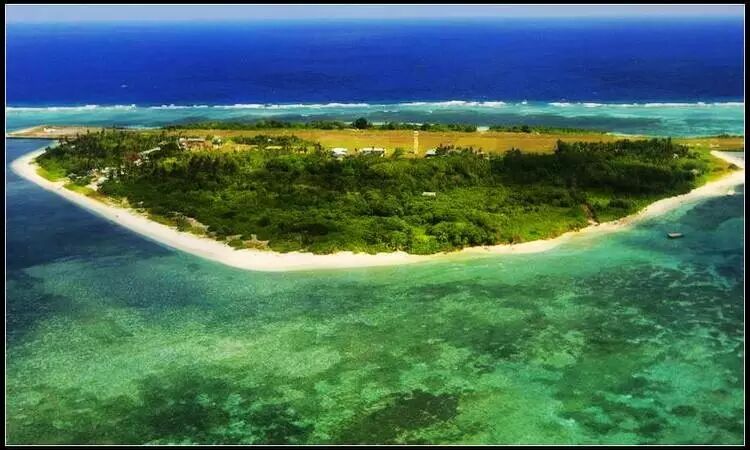 杜特尔特收回到南沙插旗表态 南海政策为何反复？