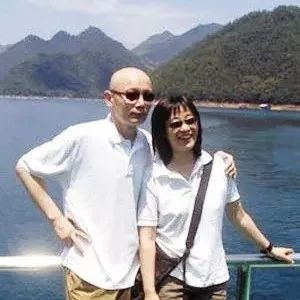 60岁葛优的老婆近照曝光,果然是真爱(图)