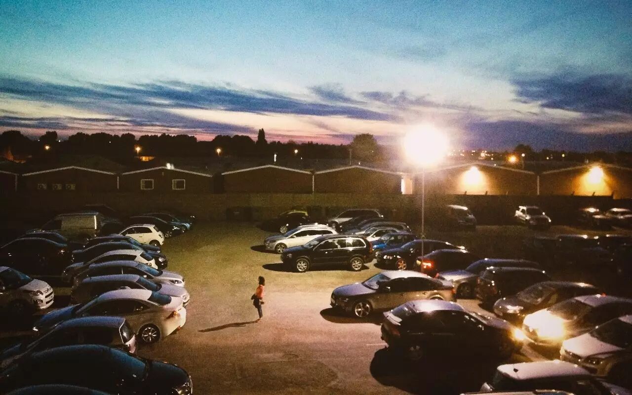 采访来自不同领域的十个人，听听他们对孤独的理解