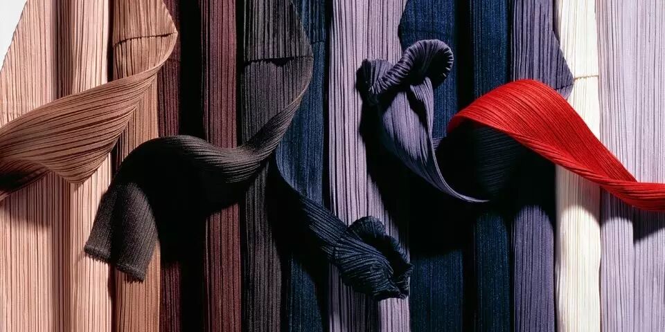 三宅一生——“他的设计不时髦，却让有品位的女士更迷人”