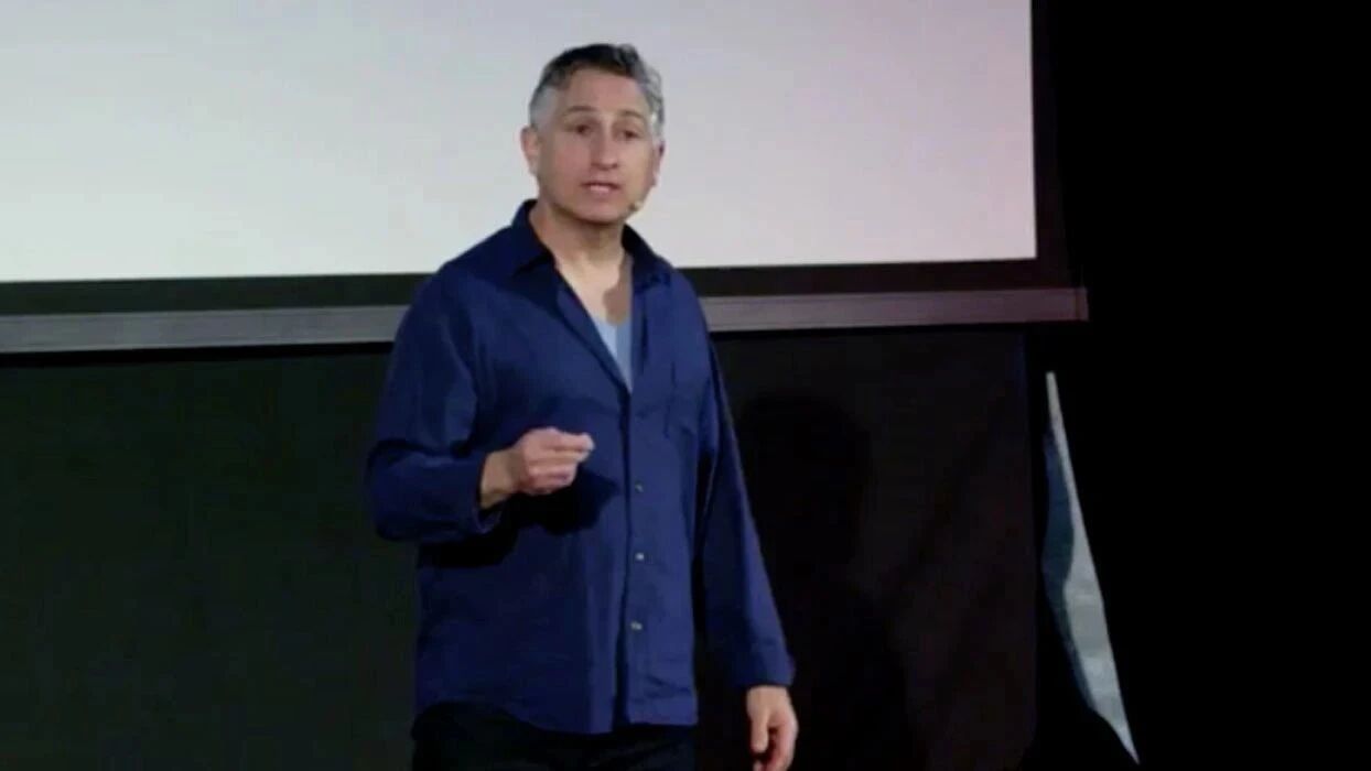 如何停止欺骗自己【TED演讲】