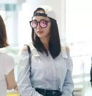 这件衬衫最近有点火,宋佳杨幂刘诗诗买了好多件!