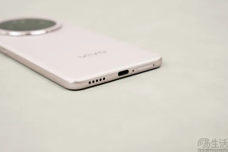 vivo Y300 Pro+评测：超大电池，国民手机新选择