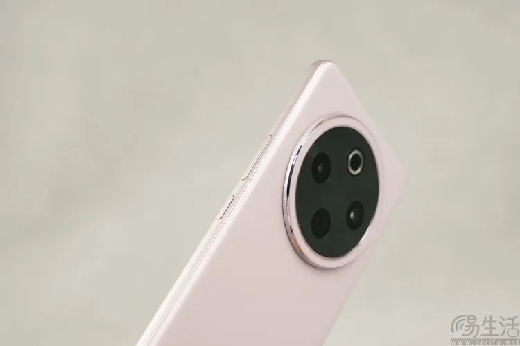 vivo Y300 Pro+评测：超大电池，国民手机新选择