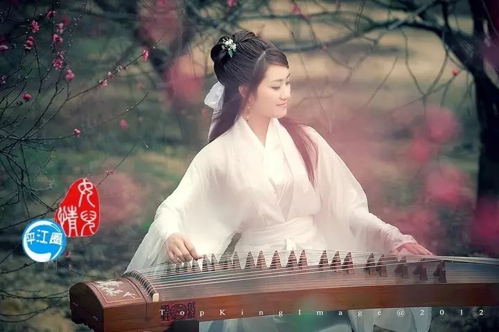 五,《女儿情》翻唱版