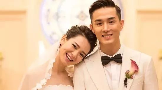 戚薇杨幂女儿同岁却天差地别?她苦苦哀求:放过孩子,有事冲我来
