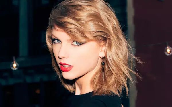 全球最会赚钱的明星Taylor Swift,绯闻不断却从不缠身!欧美TOP.1