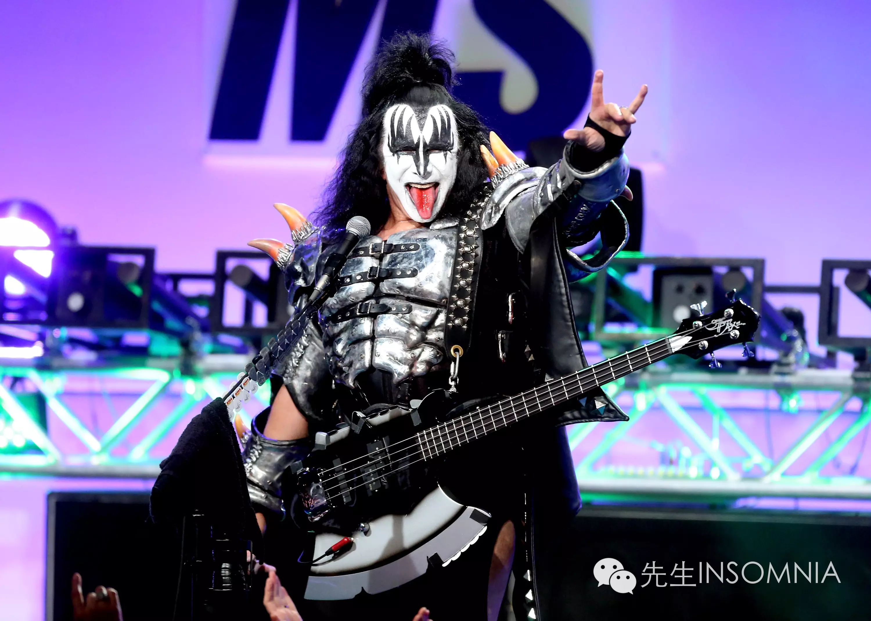 6,gene simmons(kiss乐队主唱以及贝斯手)