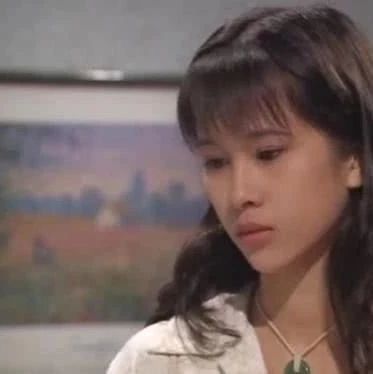 曾经的TVB小花文颂娴撞脸王子文,如今在娱乐圈销声匿迹