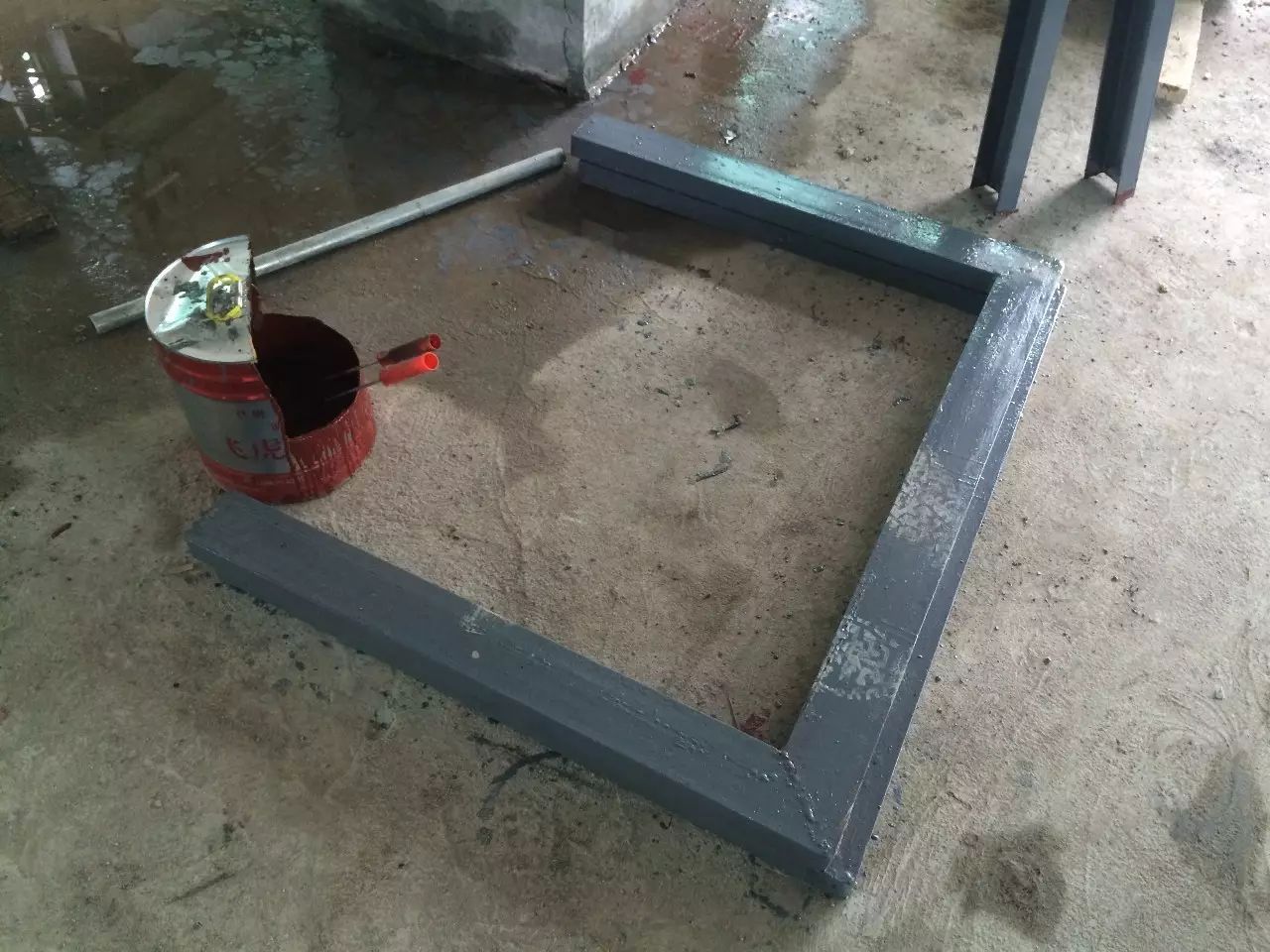 外排水系统 当然这两种也都是有组织排水 无组织排水就没有排水管啦