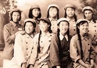 八千湘女上天山