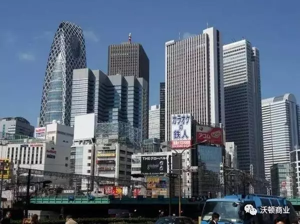 日本的沉默:那么多年不炒房,他们在干什么?