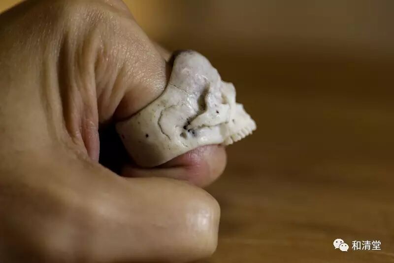 恶僧惩戒（四乌翼）