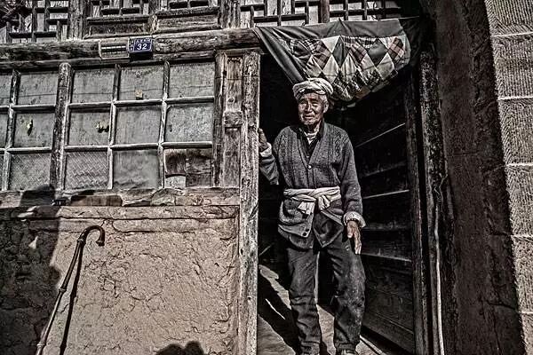 gta4自由城之章载具_乘载54人核载55人_脑畔的意思