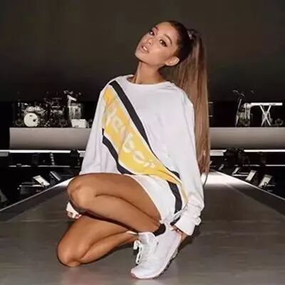 锐步再签超人气明星出任品牌形象大使,这一次是 Ariana Grande