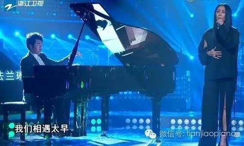 《中国新歌声》:钢琴巨星郎朗助阵 那英献唱《相爱恨早》