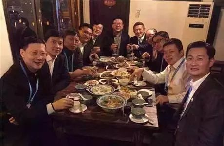 因为一顿饭他感激了刘德华十年中国式饭局藏着你的贵人和机遇