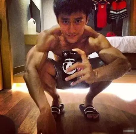 Drity丨猛过彭于晏?蒋劲夫竟成台湾同志最想睡男星