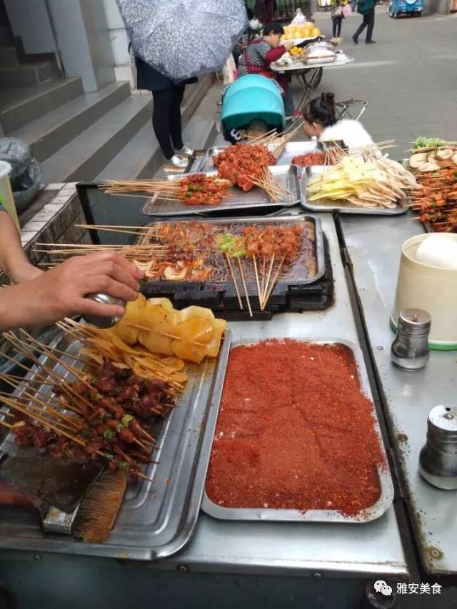 路边摊油炸串串~好吃嘴不能错过的系列!