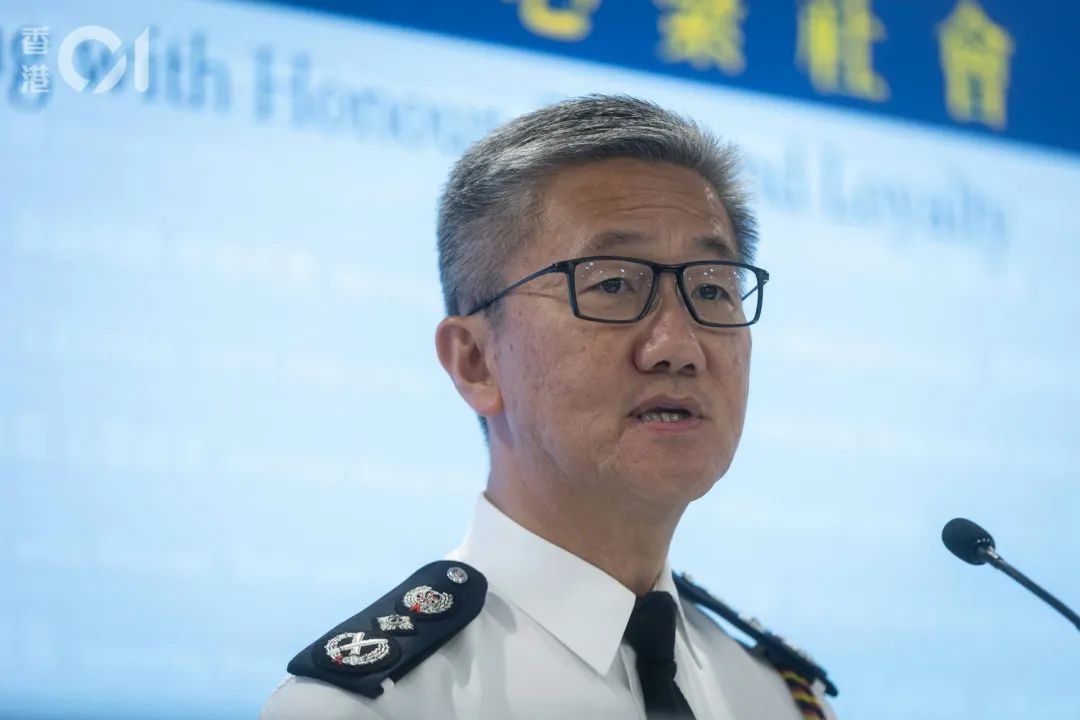 警務處長蕭澤頤認為警方為大學生設計的防騙問卷有成效。（廖雁雄攝）